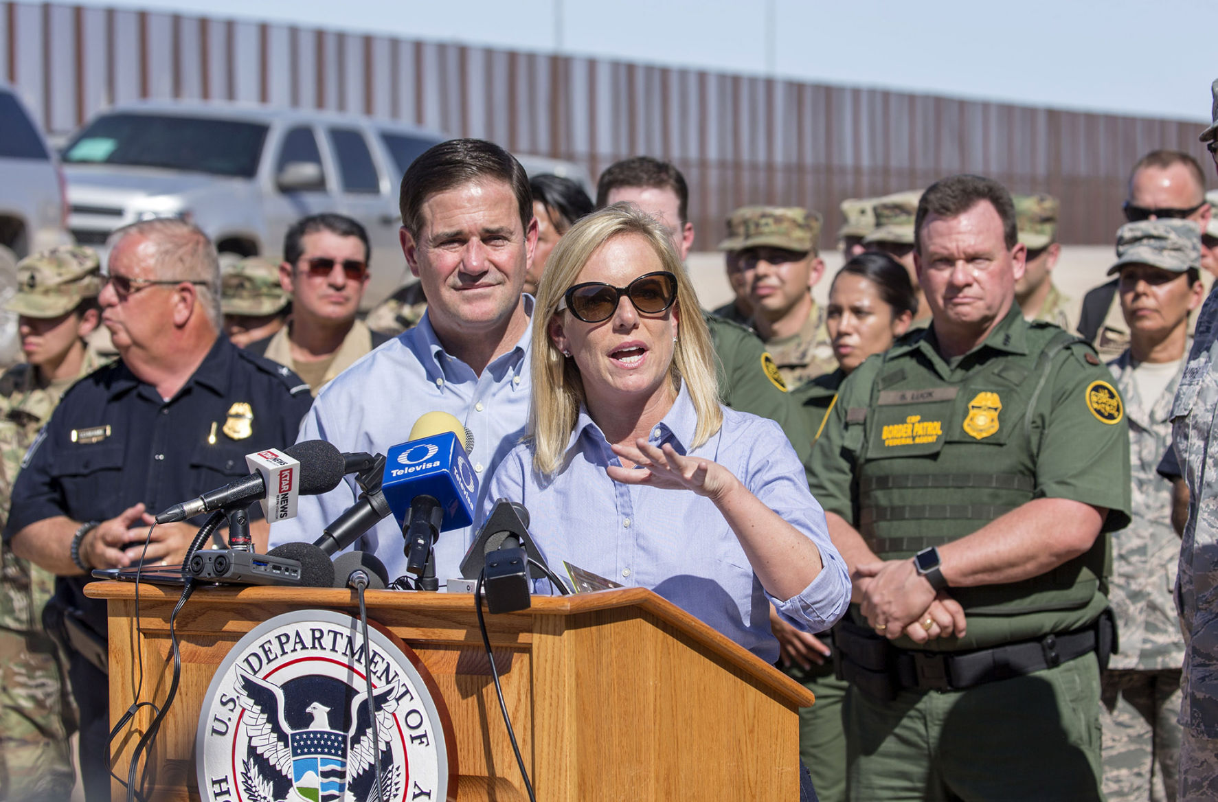 Kirstjen Nielsen, border, Arizona
